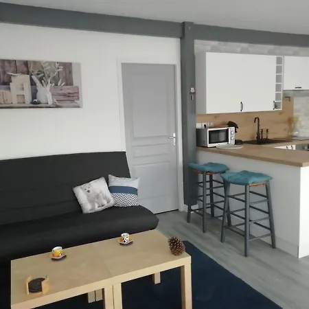 Maison Entre Seine Et Foret Nyaraló *